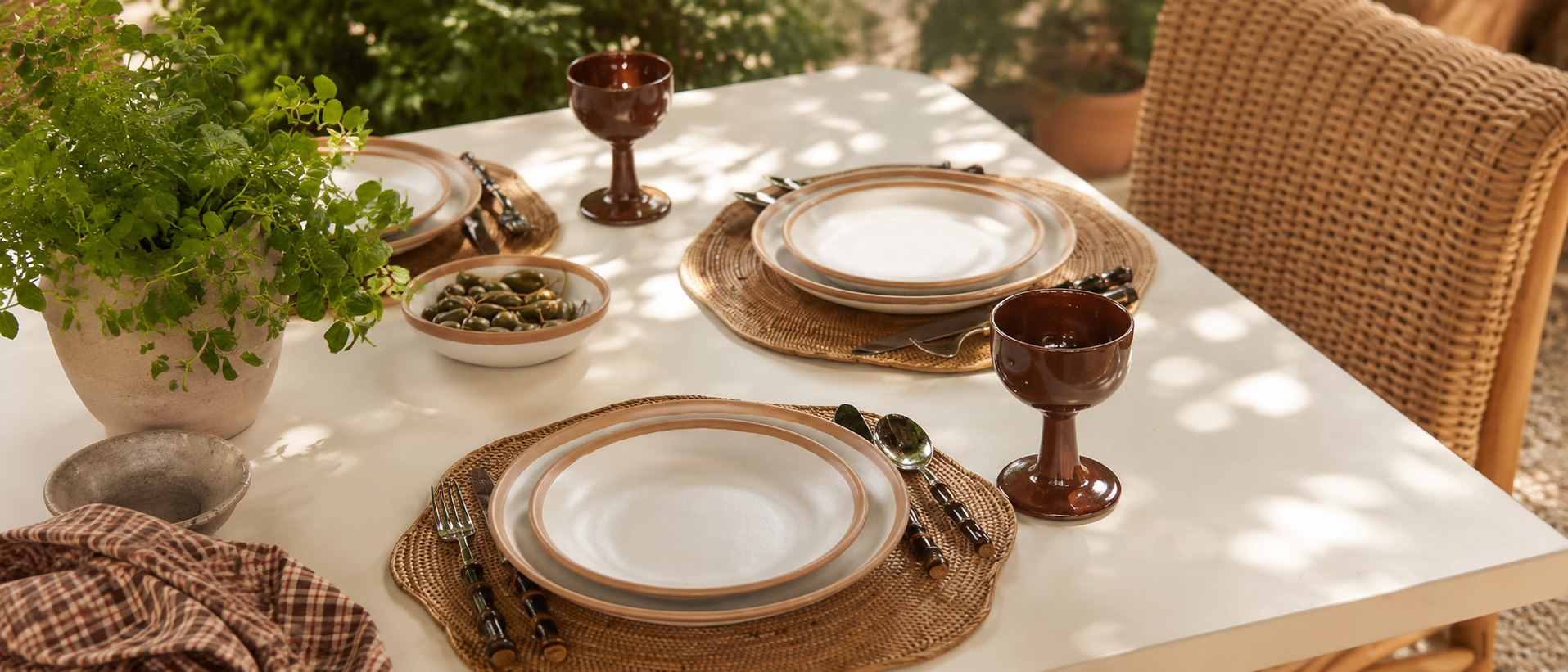 Table setting style two